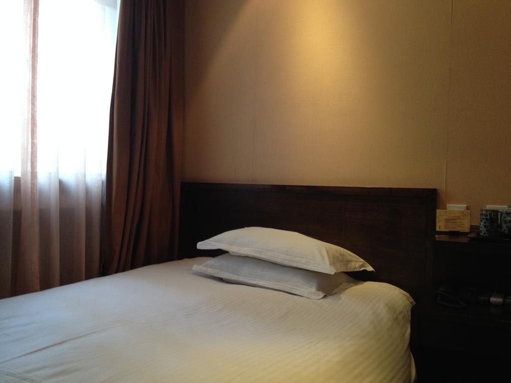 Baolong Homelike Hotel - Henglong Hotel Jingan Экстерьер фото